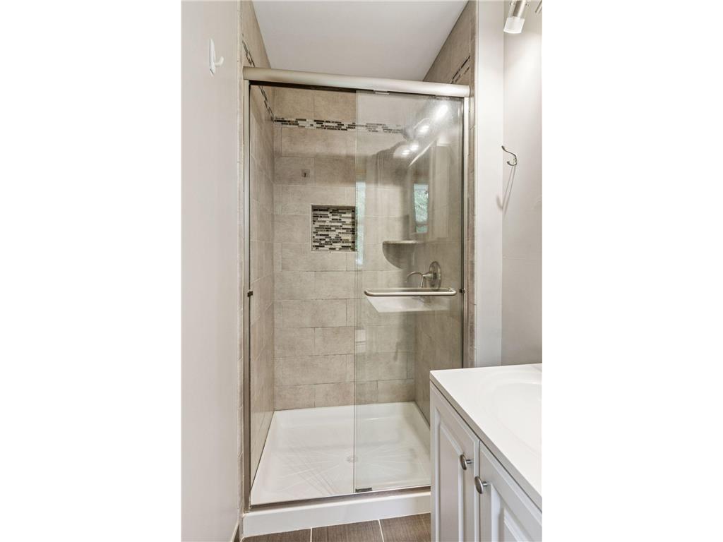 4532 Perry Avenue N Robbinsdale MN 55422 6788998 image11