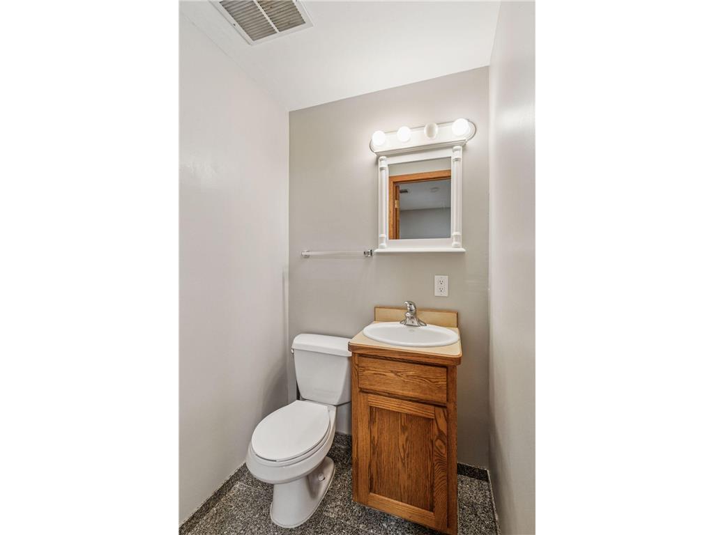 4532 Perry Avenue N Robbinsdale MN 55422 6788998 image17