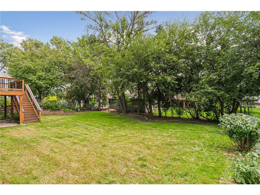 4532 Perry Avenue N Robbinsdale MN 55422 6788998 image20