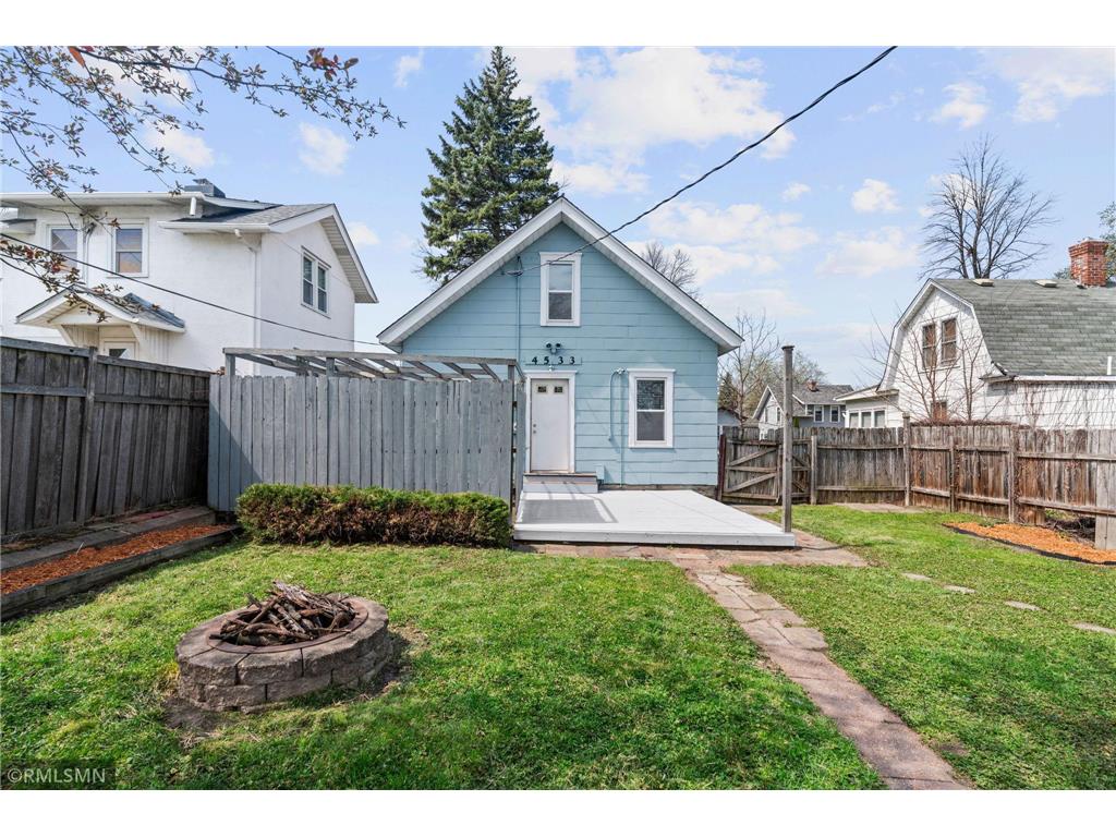4533 1st Avenue S Minneapolis MN 55419 7058003 image26