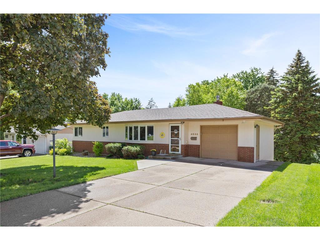 4533 Maryland Avenue N Crystal MN 55428 6526381 image1