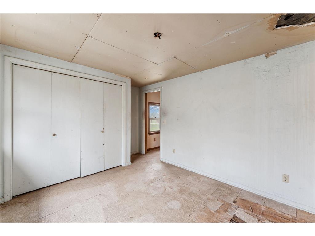 4533 Welcome Avenue N, Crystal, MN, 55422 | MLS: 6714401 | Edina Realty