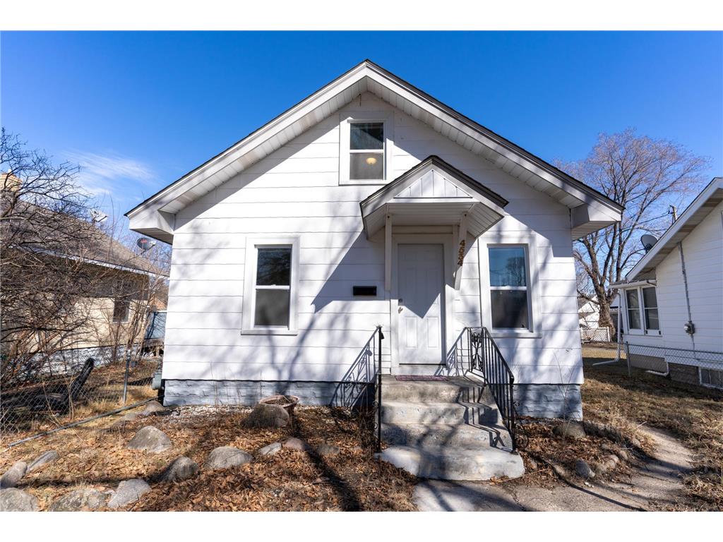 4534 Aldrich Avenue N, Minneapolis, MN 55412 MLS 6177967 Edina Realty