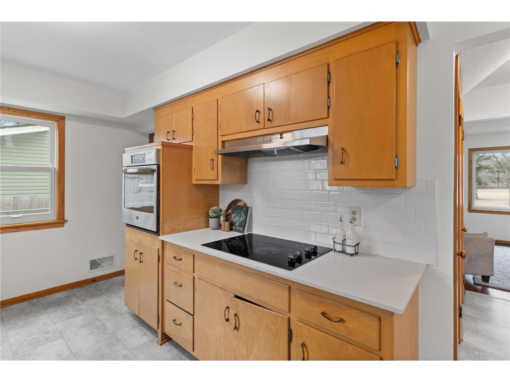 4534 Dupont Avenue N Minneapolis MN 55412 7025408 image12