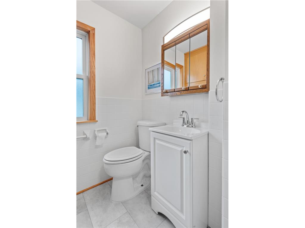 4534 Dupont Avenue N Minneapolis MN 55412 7025408 image15