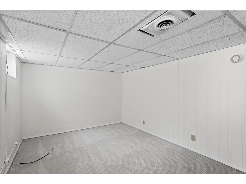 4534 Dupont Avenue N Minneapolis MN 55412 7025408 image16