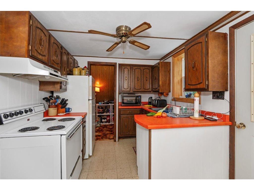 4534 E County Rd B Superior WI 54880 6785110 image17