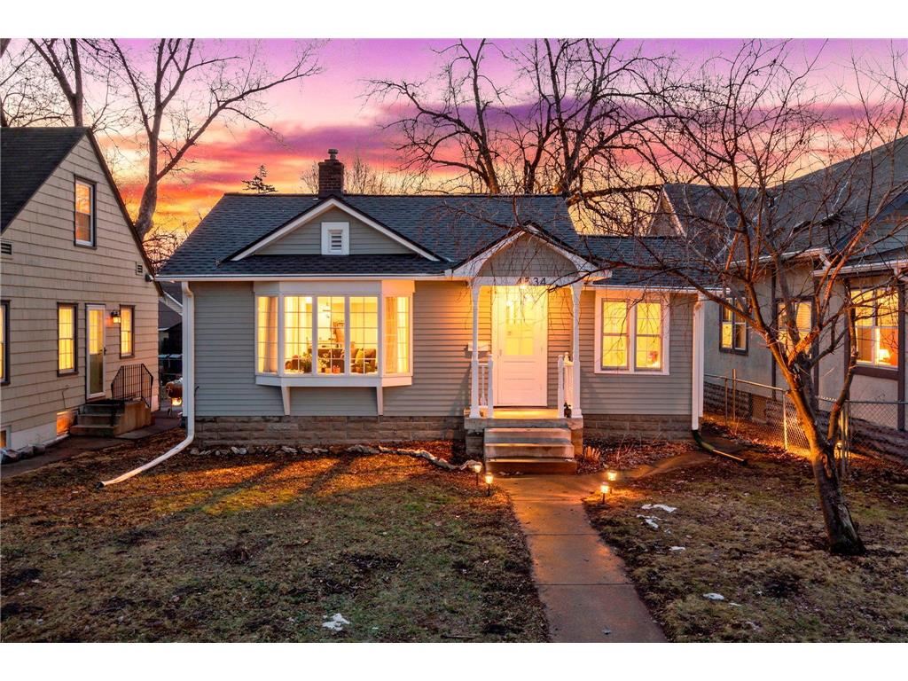 4534 Queen Avenue N Minneapolis MN 55412 7029427 image1