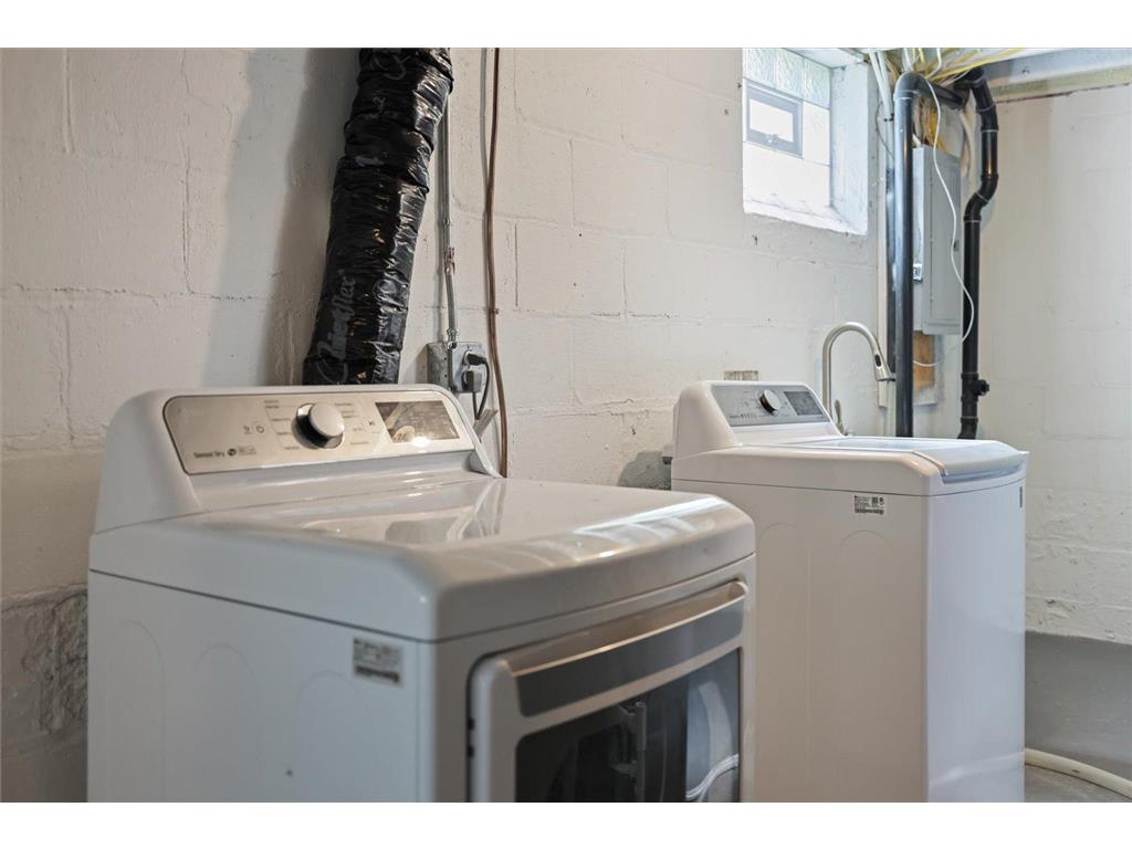 4534 Washburn Avenue N Minneapolis MN 55412 7076054 image24