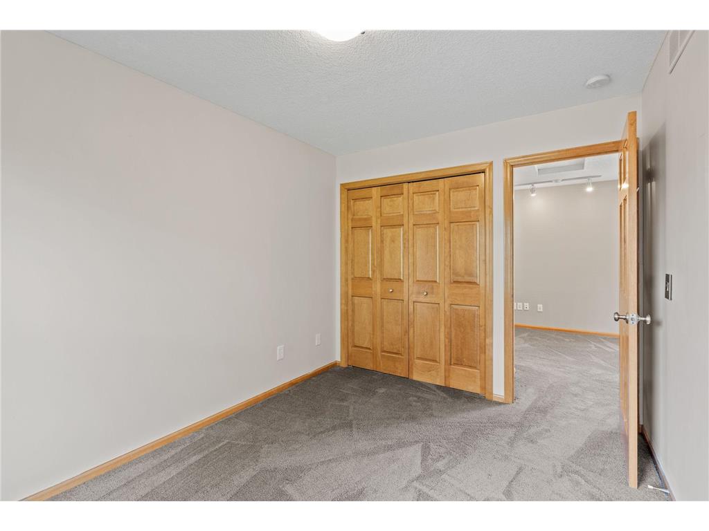 4536 45th Avenue S Minneapolis MN 55406 7088756 image30