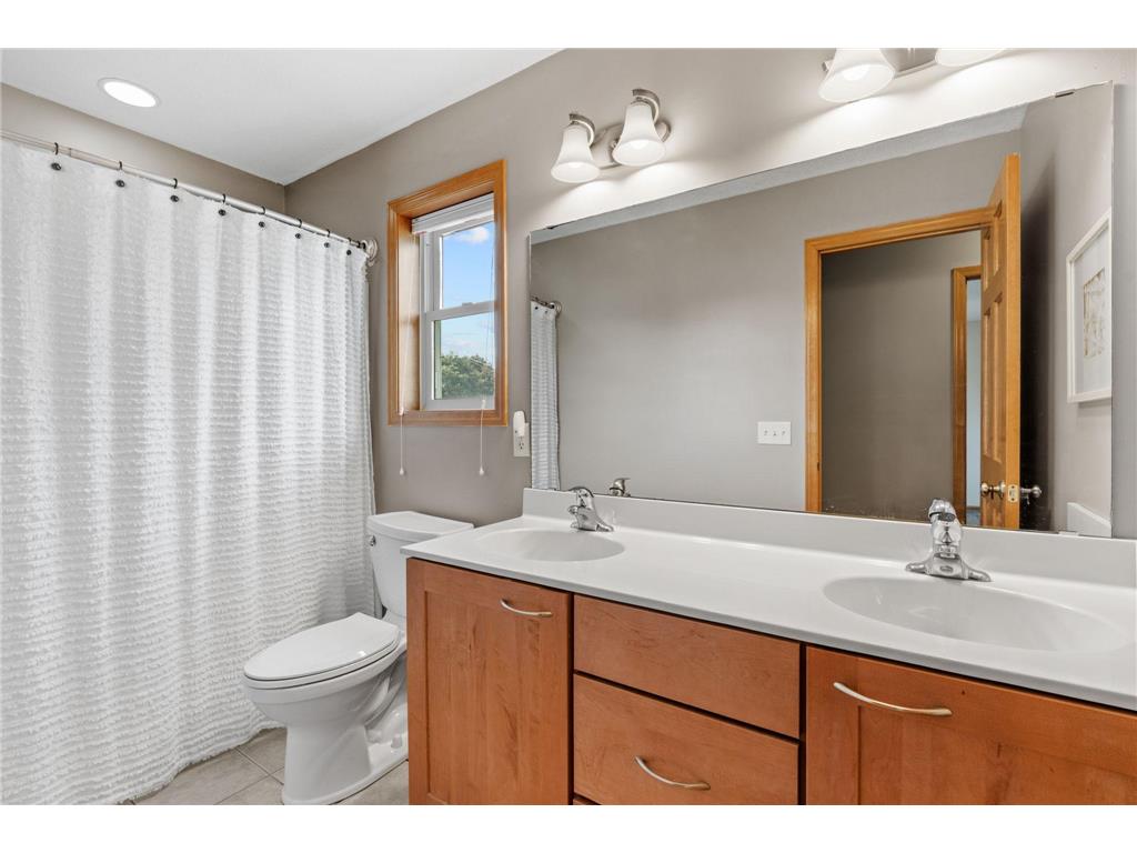 4536 45th Avenue S Minneapolis MN 55406 7088756 image34