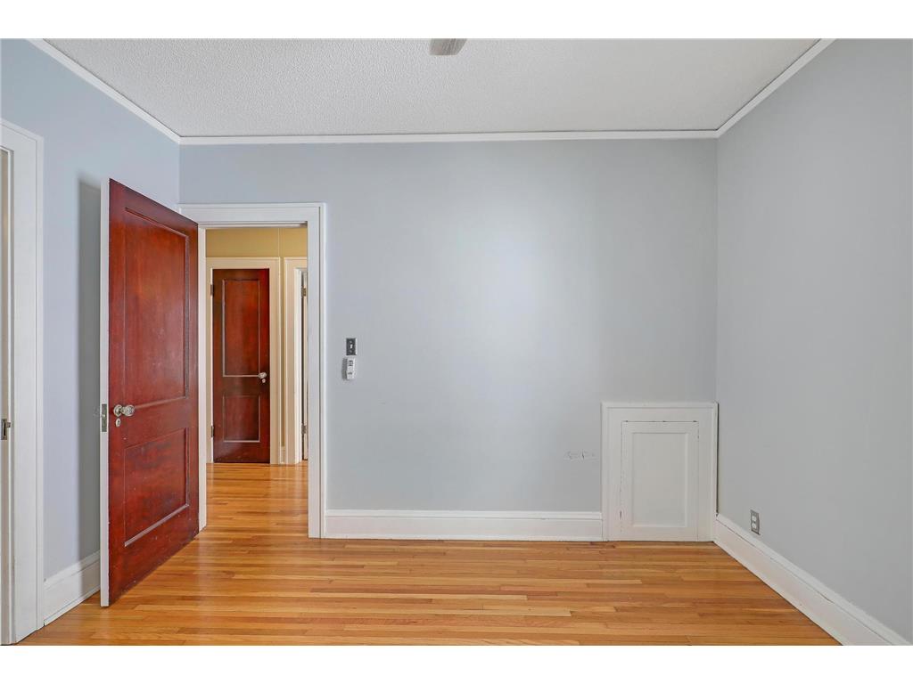 4536 Grand Avenue S Minneapolis MN 55419 6814948 image21