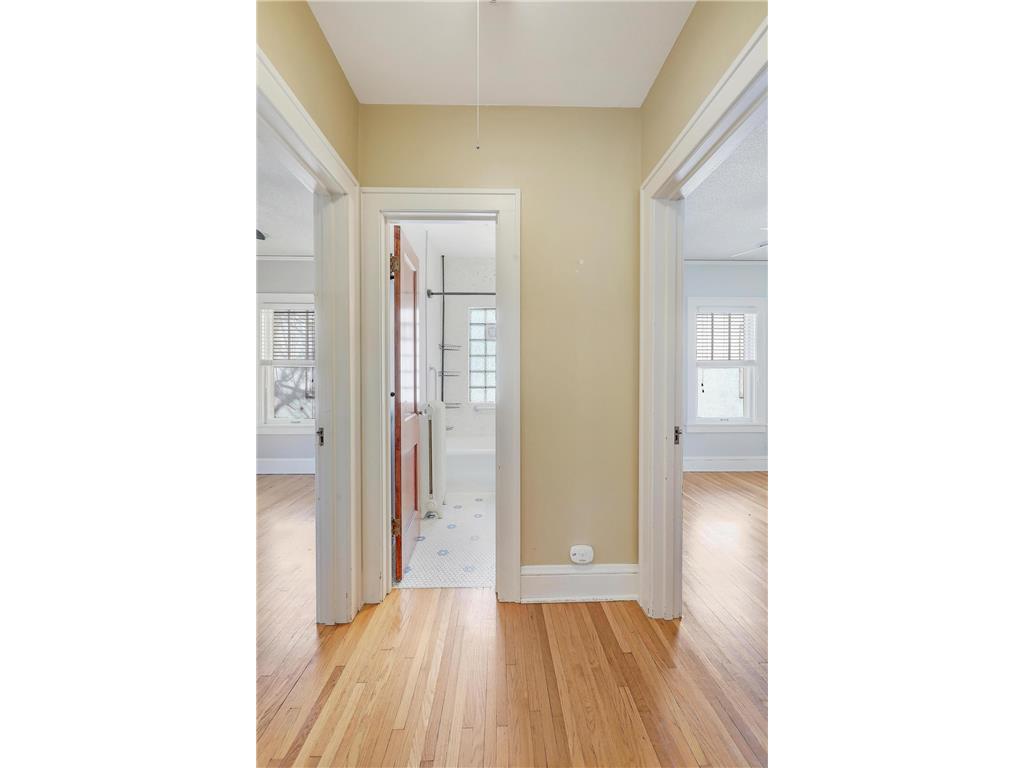 4536 Grand Avenue S Minneapolis MN 55419 6814948 image22