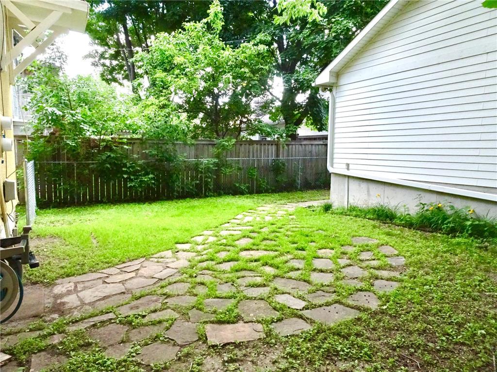 4536 Grand Avenue S Minneapolis MN 55419 6814948 image25