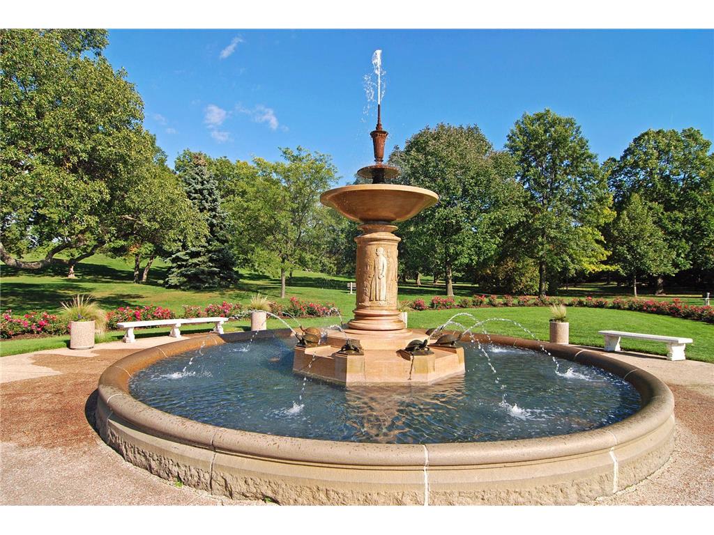 4536 Grand Avenue S Minneapolis MN 55419 6814948 image40