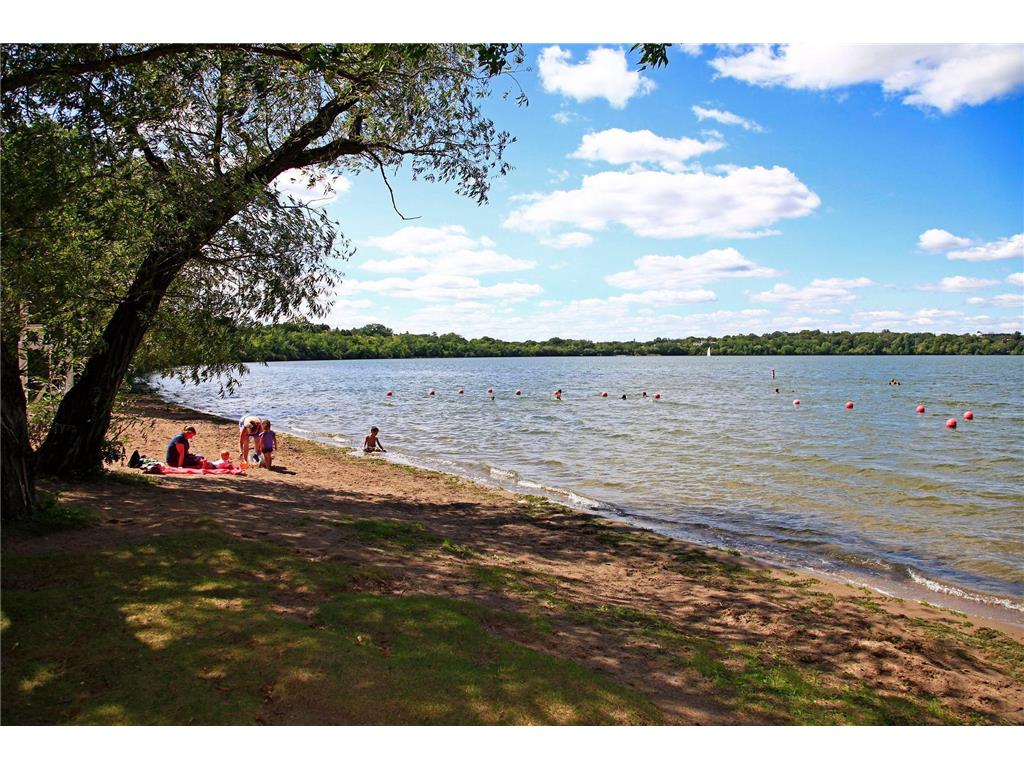 4536 Grand Avenue S Minneapolis MN 55419 6814948 image42