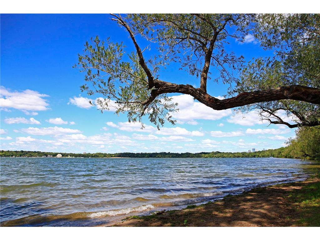 4536 Grand Avenue S Minneapolis MN 55419 6814948 image43