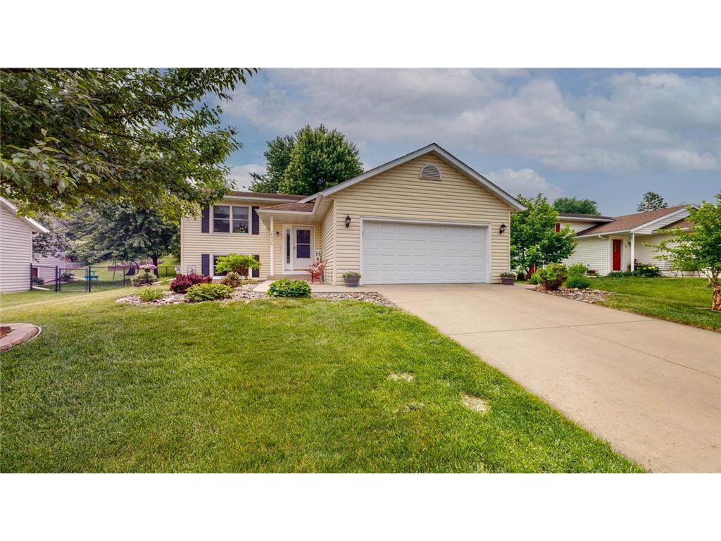 4536 Manor Brook Drive NW Rochester MN 55901 6376103 image1