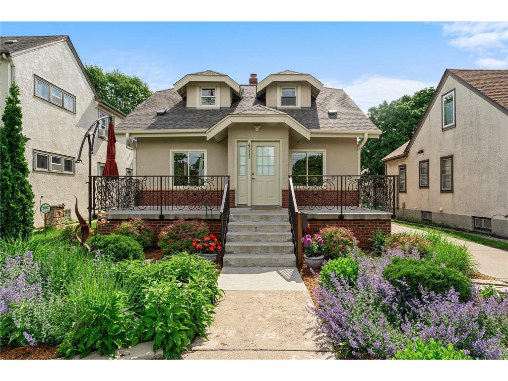 4537 28th Avenue S Minneapolis MN 55406 - Hiawatha 6731445 image1