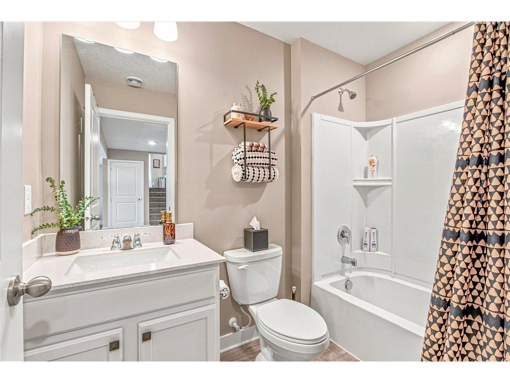 4539 Cobalt Lane Woodbury MN 55129 7106622 image36