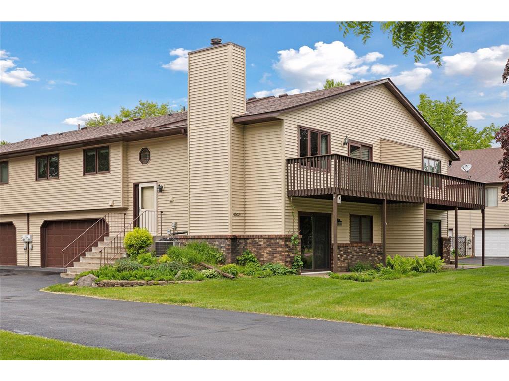 4539 Margaret Street White Bear Twp MN 55110 6726383 image1