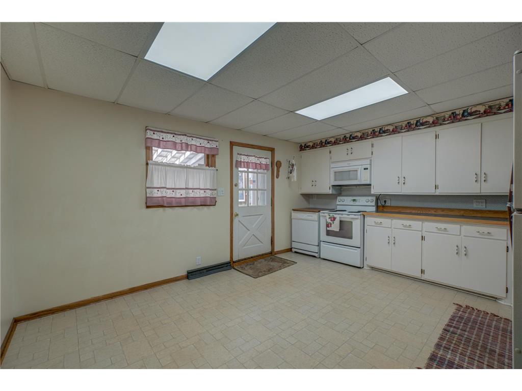 454 130th Street Amery WI 54001 - Apple River 6797148 image14