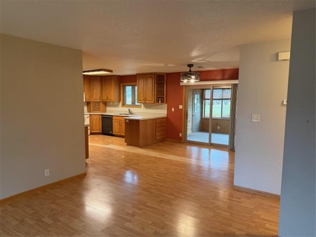 454 Main Street NW Evansville MN 56326 6820748 image17