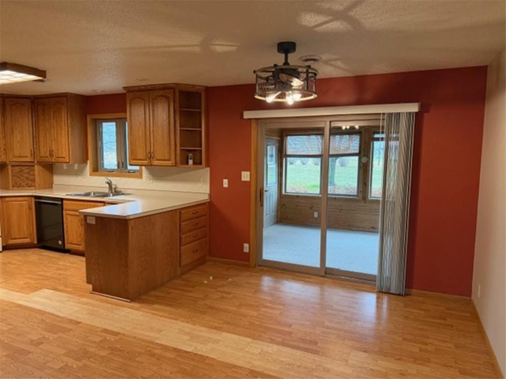 454 Main Street NW Evansville MN 56326 6820748 image21