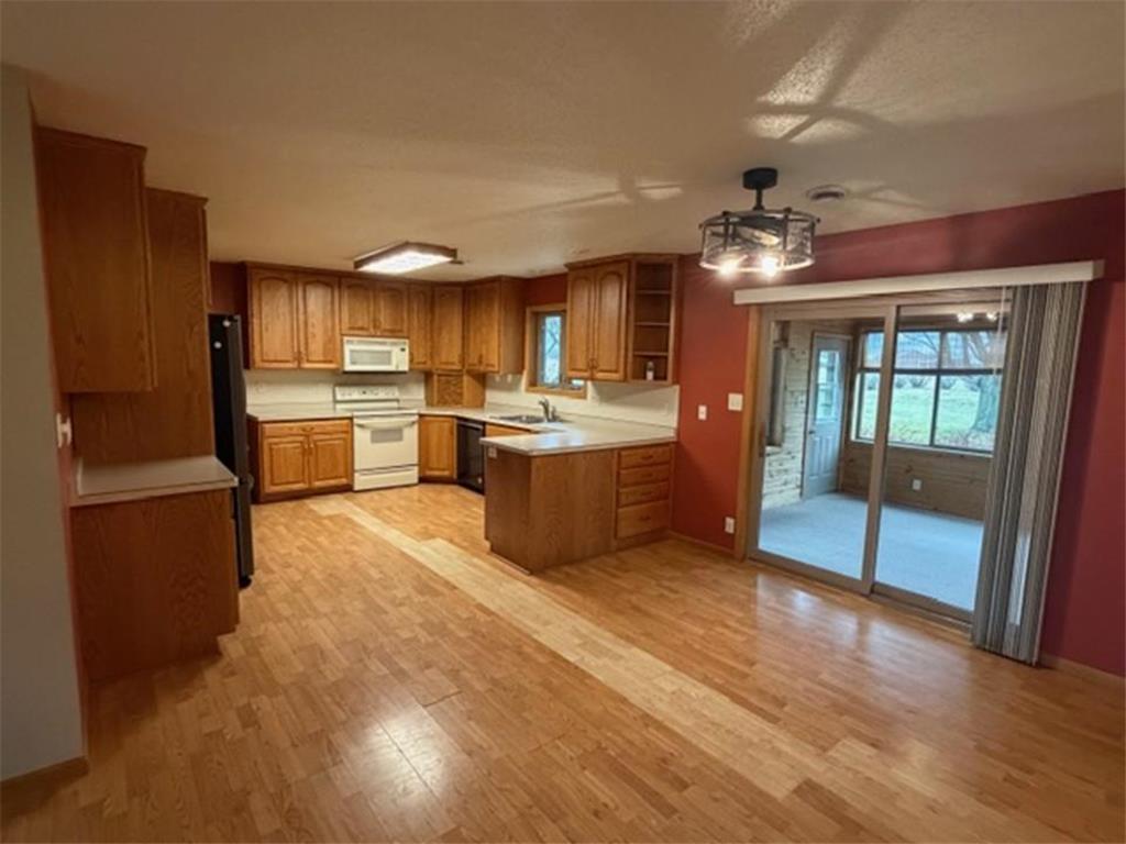 454 Main Street NW Evansville MN 56326 6820748 image22