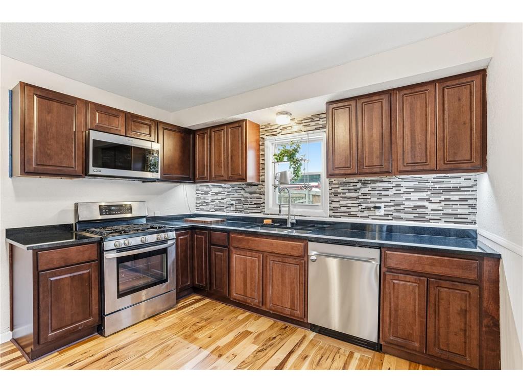 454 Michigan Street Saint Paul MN 55102 7083899 image1