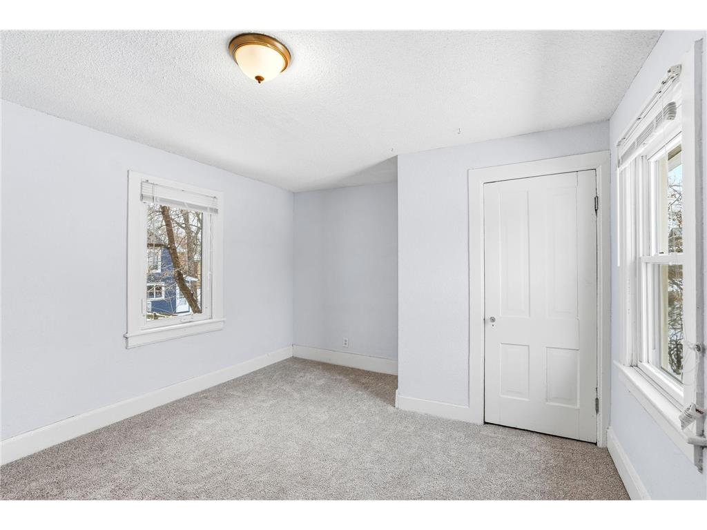 454 Michigan Street Saint Paul MN 55102 7083899 image19