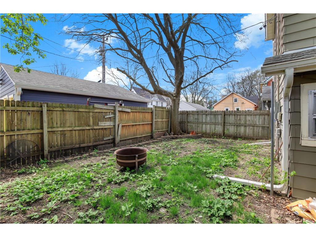 454 Michigan Street Saint Paul MN 55102 7083899 image24