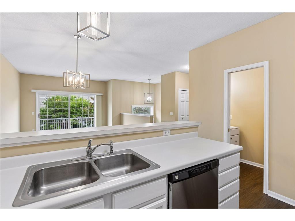 454 Willoughby Way W Minnetonka MN 55305 7087643 image14