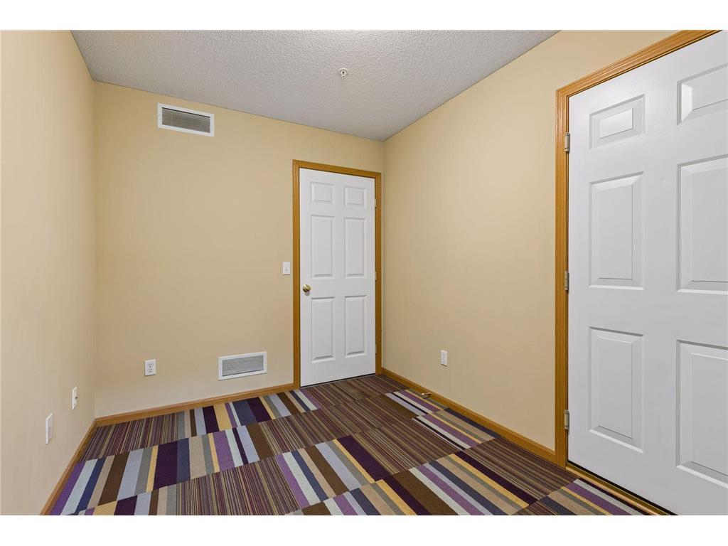 454 Willoughby Way W Minnetonka MN 55305 7087643 image24