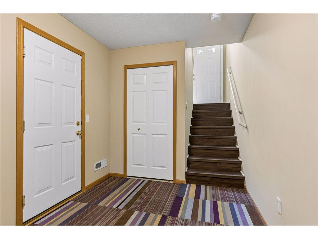 454 Willoughby Way W Minnetonka MN 55305 7087643 image25