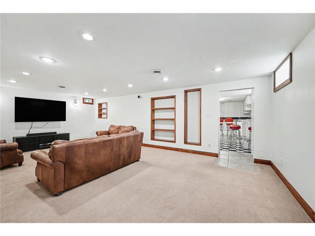 4540 2nd Street NE Fridley MN 55421 7083359 image28