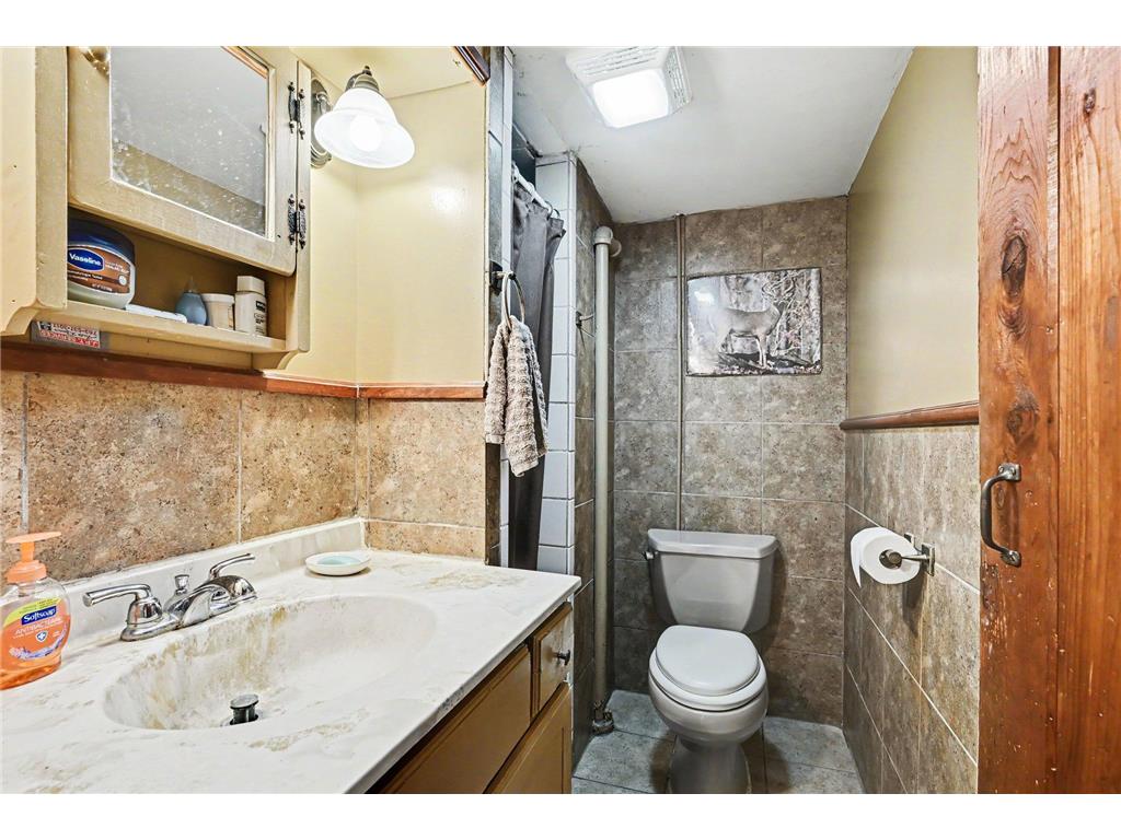 4540 2nd Street NE Fridley MN 55421 7083359 image30