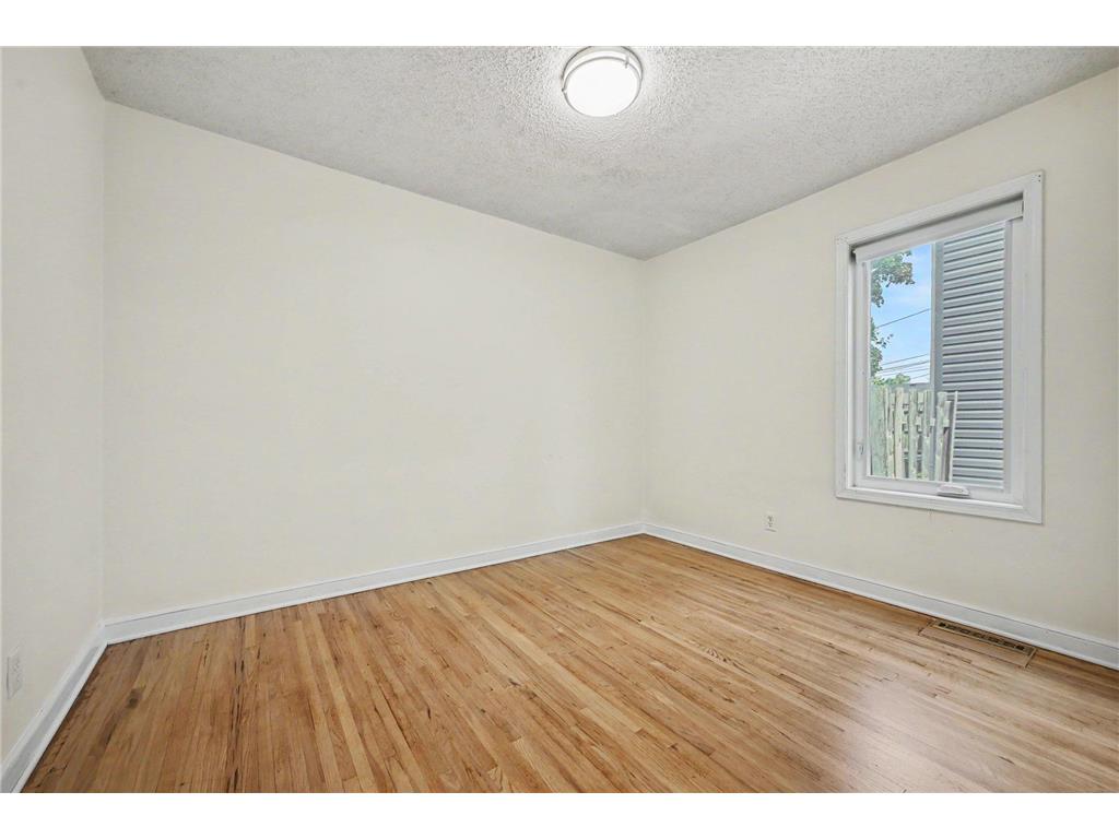 4540 2nd Street NE Fridley MN 55421 7083359 image7
