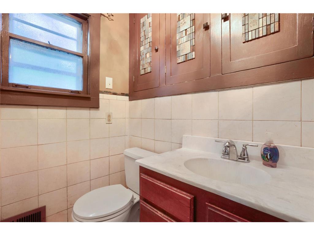4540 Nokomis Avenue Minneapolis MN 55406 7094317 image20