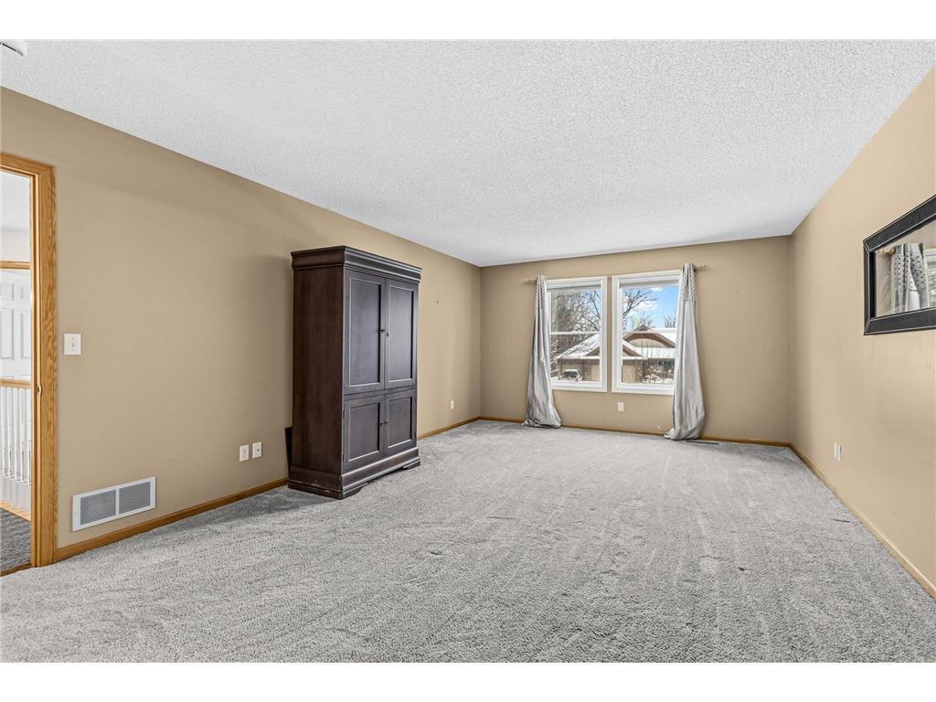 4540 Snail Lake Boulevard Shoreview MN 55126 7009958 image25