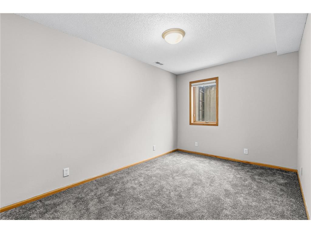 4540 Snail Lake Boulevard Shoreview MN 55126 7009958 image37