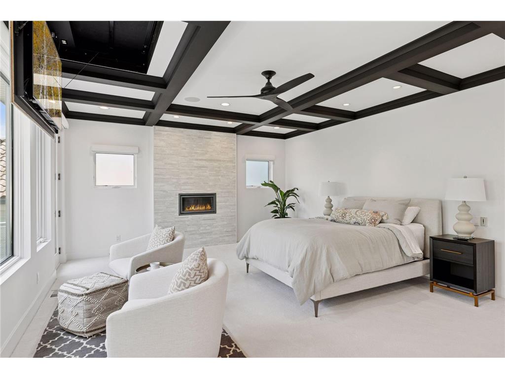 4540 Upton Avenue S Minneapolis MN 55410 - Harriet Lake 6641385 image43