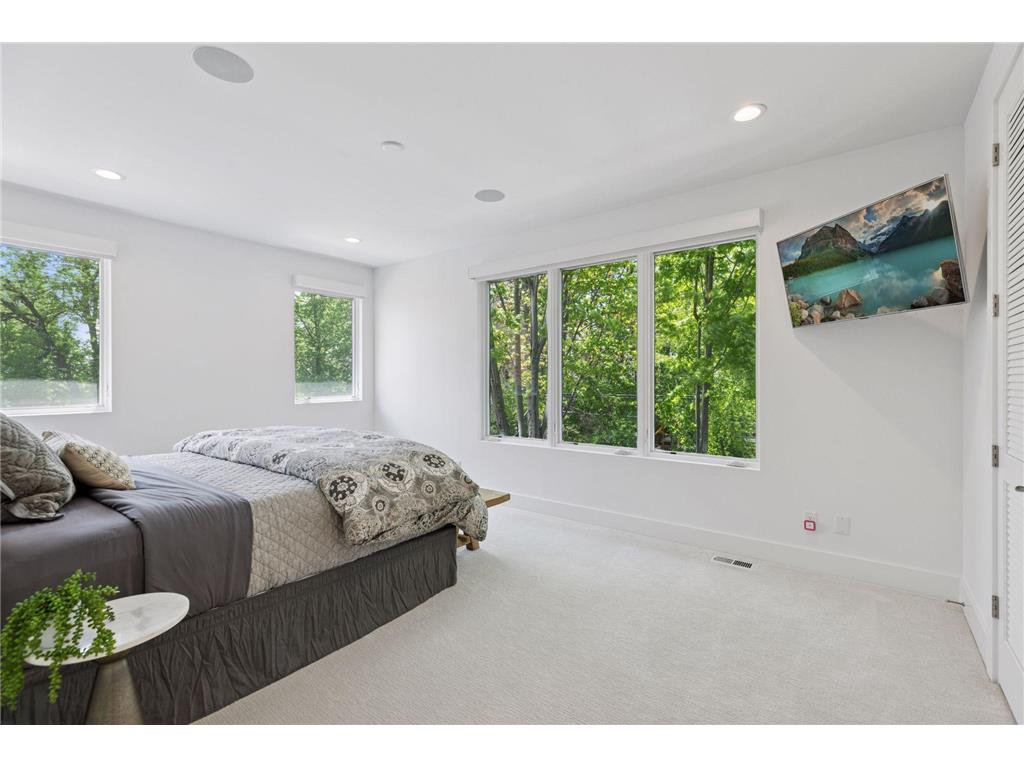 4540 Upton Avenue S Minneapolis MN 55410 - Harriet Lake 6641385 image55