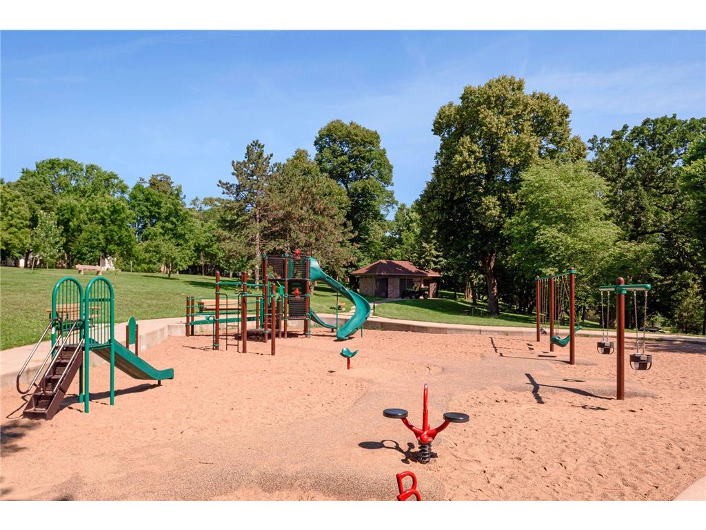 4540 Upton Avenue S Minneapolis MN 55410 - Harriet Lake 6641385 image80