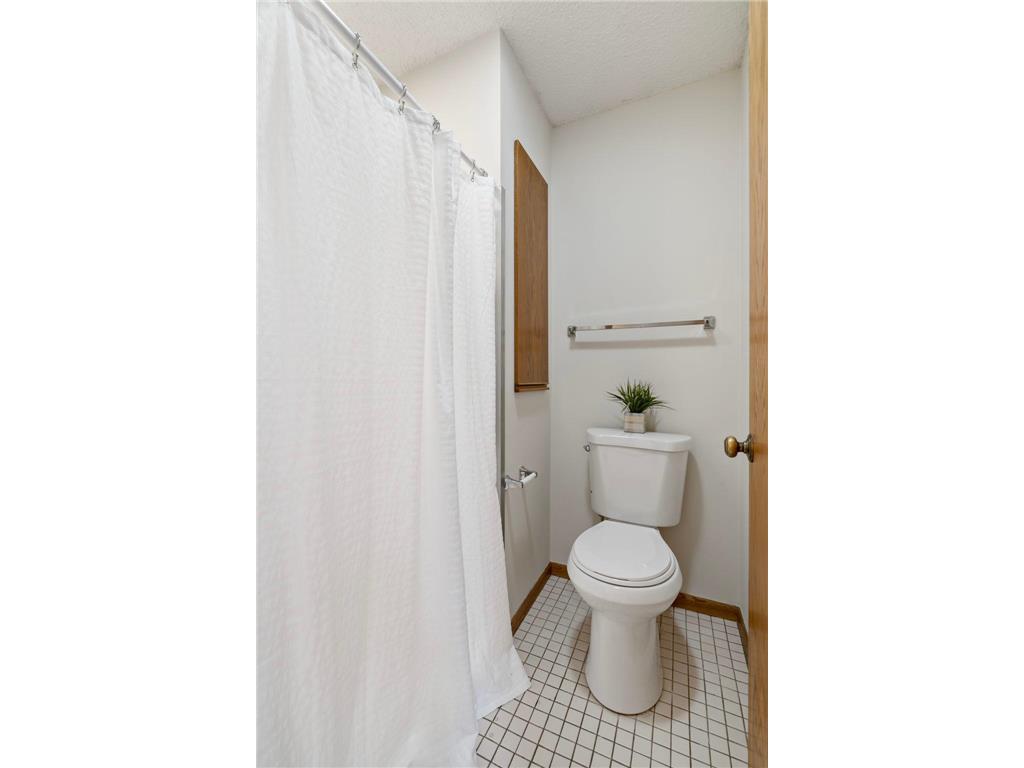 4540 Wellington Lane N Plymouth MN 55442 7063827 image31