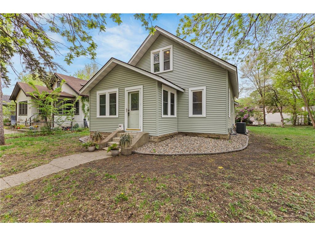 4543 Penn Avenue N Minneapolis MN 55412 7077497 image1