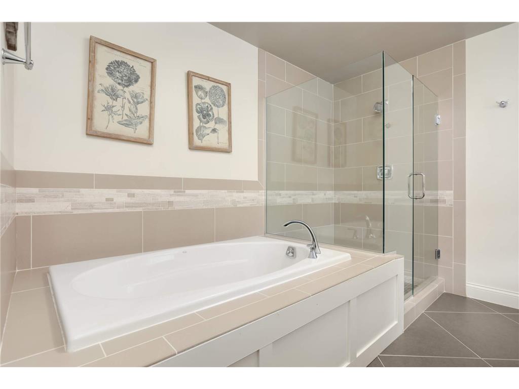 4545 Douglas Avenue Golden Valley MN 55416 7031668 image18