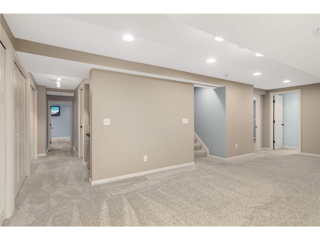 4545 Douglas Avenue Golden Valley MN 55416 7031668 image23