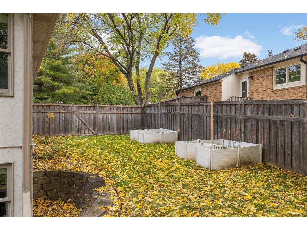 4545 Douglas Avenue Golden Valley MN 55416 7031668 image36