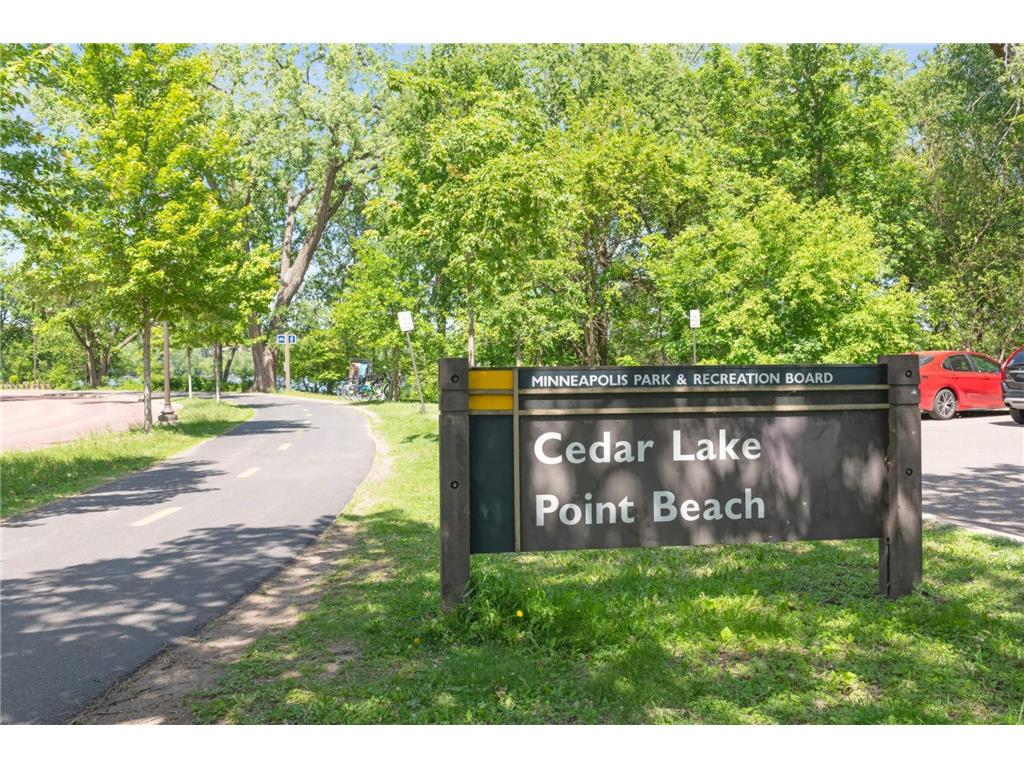 4545 Douglas Avenue Golden Valley MN 55416 7031668 image42